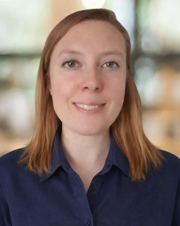 portrait of lisa moddy at nkp medical marketing